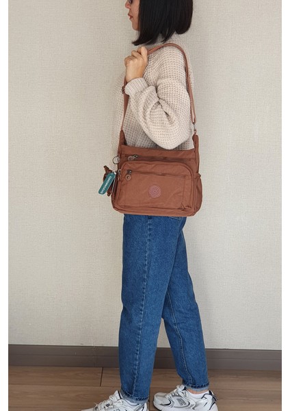 Omuz Çantası Orta Boy Askılı Çapraz Çanta Postacı Çantası Çok Gözlü indirimleri