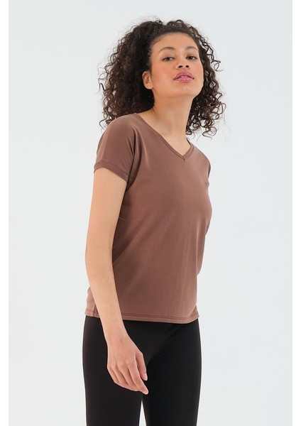 Play Kadın T-Shirt Kahve Kadın Spor Tişört fiyatları