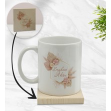 Bk Gift Kişiye Özel Çiçek Tasarımlı Beyaz Kupa Bardak ve Ahşap Bardak Altlığı Hediye Seti - Model 16