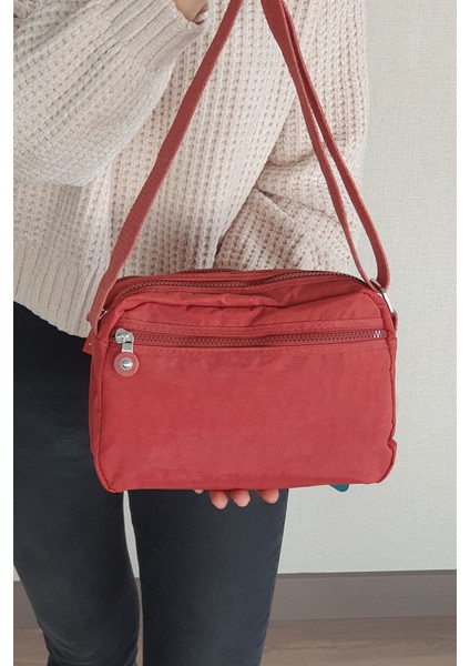 Kadın Çok Cepli Ayarlanabilir Çapraz Askılı Omuz Çantası modelleri