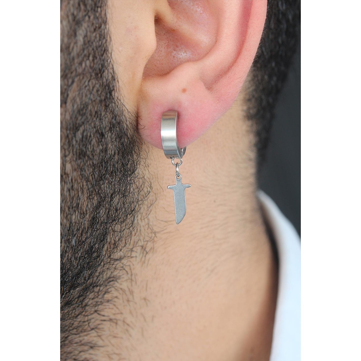 EBijuteri Silver Renk Kaplama Kılıç Figürlü Çelik Fiyatı