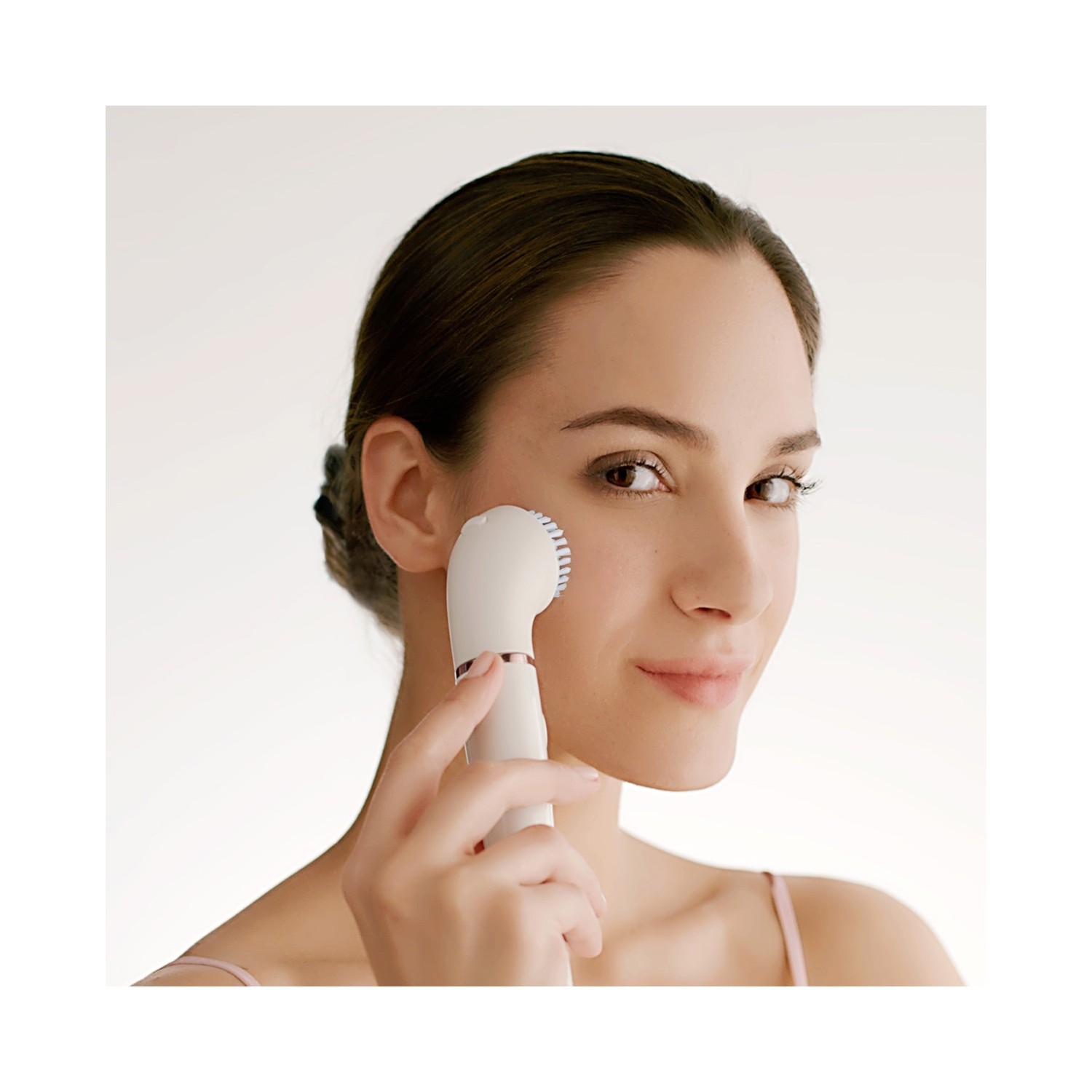 Braun FaceSpa Pro 911 Yüz Epilatörü ve Yüz Temizleme Cihazı Fiyatı