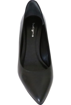 Butigma Siyah Deri Orta Boy Kalın Topuklu Ayakkabı - Kadın