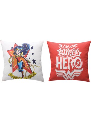 Taç Süper Hero Girls 40x40 cm Kırlent