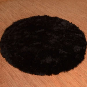 Yuvarlak Post Peluş Halı Kuzu Post Siyah-Mir