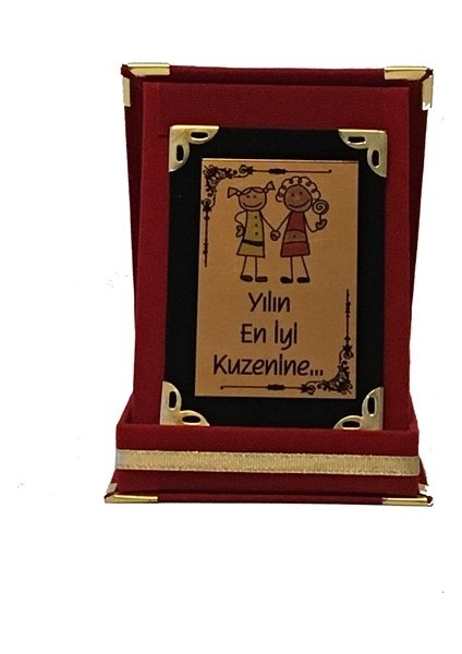 Yılın En İyi Kuzenine Plaketi