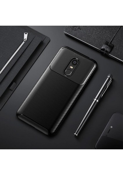 Jopus Xioami Redmi 5 Plus Kılıf Karbon Desenli Lux Negro Silikon + Cam Ekran Koruyucu