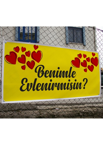 Sarı Zeminli İki Tarafı Kalpli Benimle Evlenir Misin Branda Afişi 200 x 100 cm