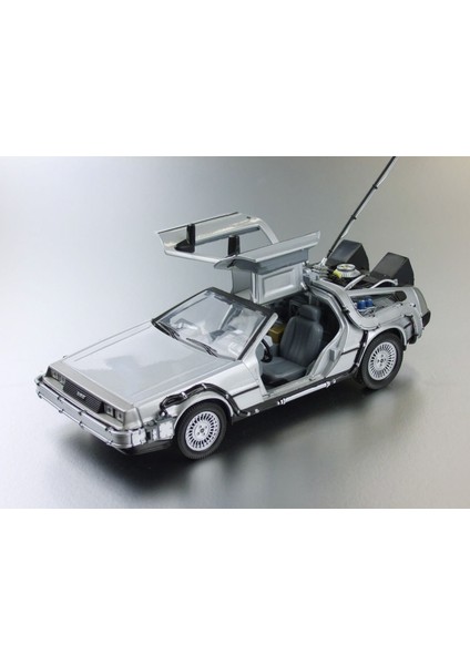 Geleceğe Dönüş Seri 1 Metal Model Araba Efsane Delorean 1:24Ölçek