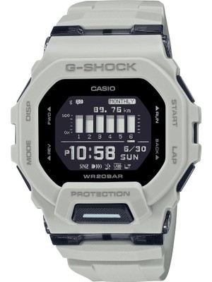 Casio G-Shock G-Squad Erkek Kol Saati Dijital Beyaz Plastik 1 ATM Suya Dayanıklı GBD-200UU-9DR
