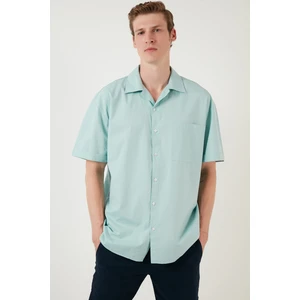 Oversize Fit Kısa Kollu Tek Cepli Apaş Yaka Gömlek Erkek GÖMLEK CF21194664