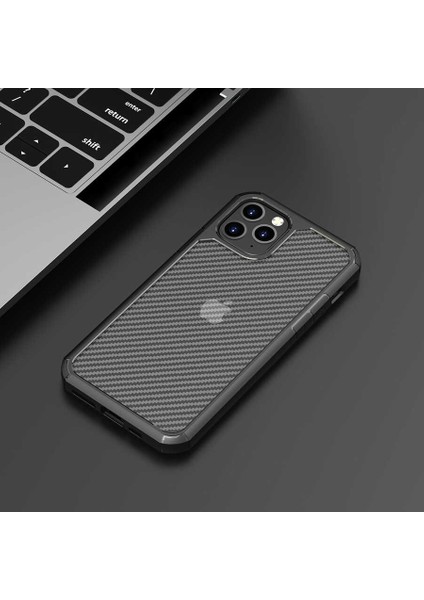 Apple iPhone 13 Mini Kılıf Şeffaf Karbon Dokulu Inoks Silikon - Siyah