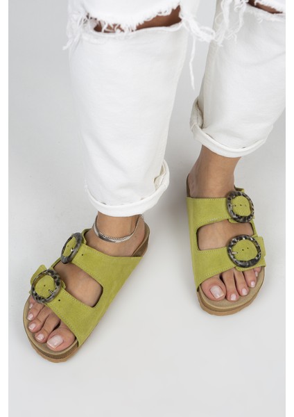 Drina Kadın Deri Çift Tokalı Fıstık Yeşili Terlik indirimleri