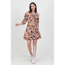 Neşeli Butik Kadın Camel V Yaka Bağlama Detaylı Çiçekli Mini Elbise NB10029