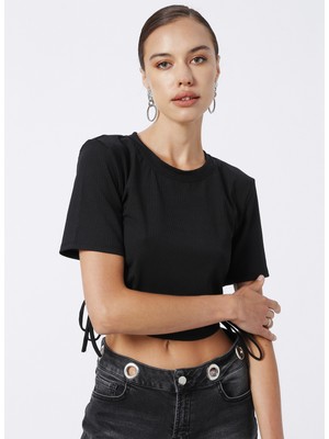 Fabrika Bisiklet Yaka  Crop Fitilli Siyah Kadın T-Shirt  LF-050231