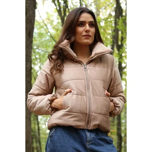 Neşeli Butik Kadın Yüksek Yaka Fermuar Detaylı Cepli Kışlık Kadife Mont NB7154