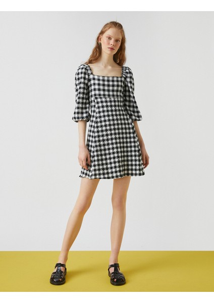 Kare Yaka Mini Elbise modelleri