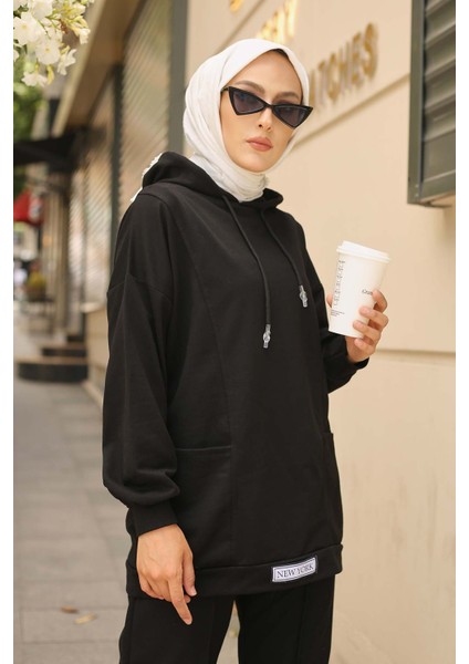 Siyah Önü Etiketli İki İplik Tesettür Takım fırsatları