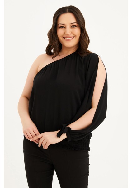 Kolu Yırtmaçlı Gipeli Bluz