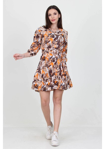 Kadın Camel V Yaka Bağlama Detaylı Çiçekli Mini Elbise NB10029