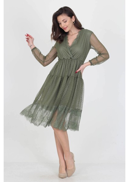 Neseli Butik Kruvaze Yaka Eteği Güpür Detaylı Yeni Sezon Elbise NB0010