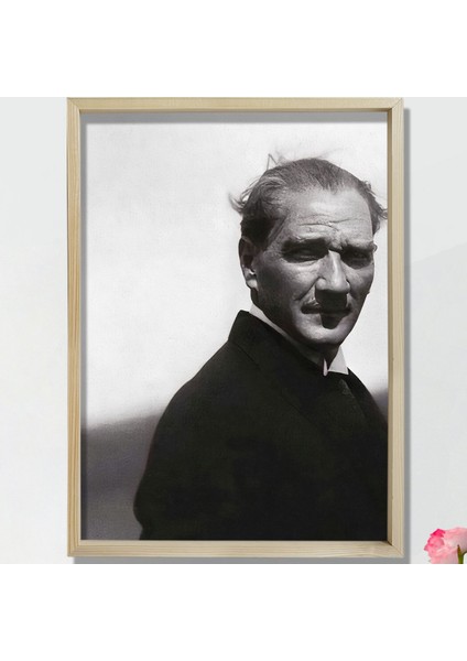 Doğal Çam Ağacı Çerçeveli Atatürk Tablo