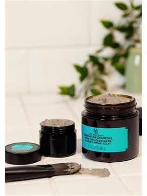 The Body Shop Himalayan Charcoal - Toksinlerden Arındırıcı Işıltı Veren Maske 15 ml