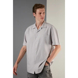 Oversize Fit Kısa Kollu Tek Cepli Apaş Yaka Gömlek Erkek GÖMLEK CF21194664