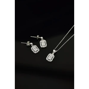 Papatya Silver Papatya Silver 925 Ayar Gümüş Rose Kaplama Zirkon Baget Taşlı Çivili Küpe ve Tepelikli Baget Kare Taş Kolye Set
