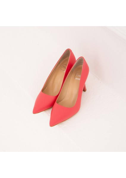 Kadın Derı Stiletto Ayakkabı 453 8600 Byn Ayk Y22