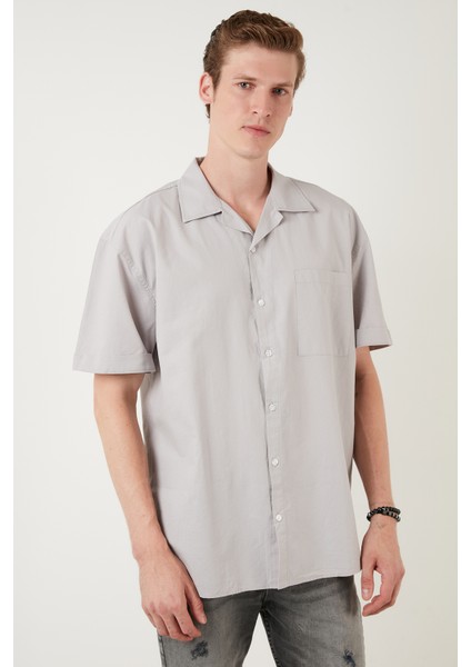Oversize Fit Kısa Kollu Tek Cepli Apaş Yaka Gömlek Erkek GÖMLEK CF21194664