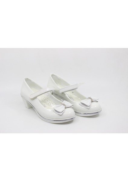 700 Kız Çocuk Beyaz Topuklu Ayakkabı indirimleri
