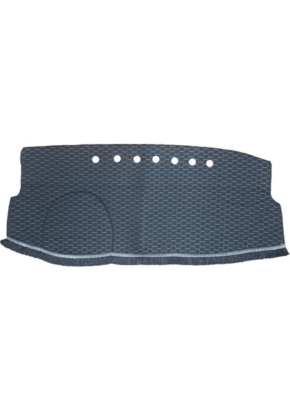 Toyota Corolla 2014-2018 Siyah Püsküllü Petek Desenli Torpido Göğüs Örtüsü