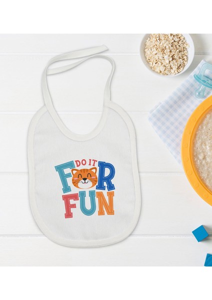 Kids Do It For Fun Tasarımlı Bebek Mama Önlüğü - Model 1