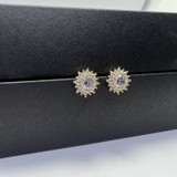 AtelierGinger's Çelik Zirkon Taşlı Gold Model Küpe