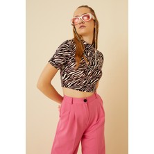 ME Dükkan Kadın Pembe Siyah Zebra Kısa Kol Crop  Bluz