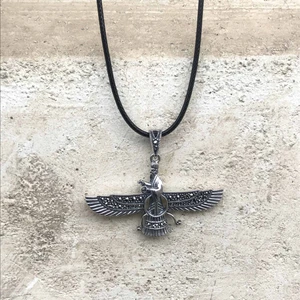 Midyat Nurtaş Gümüş Markazit Taşlı Orta Boy Unisex Ahura Mazda Gümüş Kolye