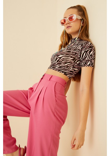 Kadın Pembe Siyah Zebra Kısa Kol Crop Bluz
