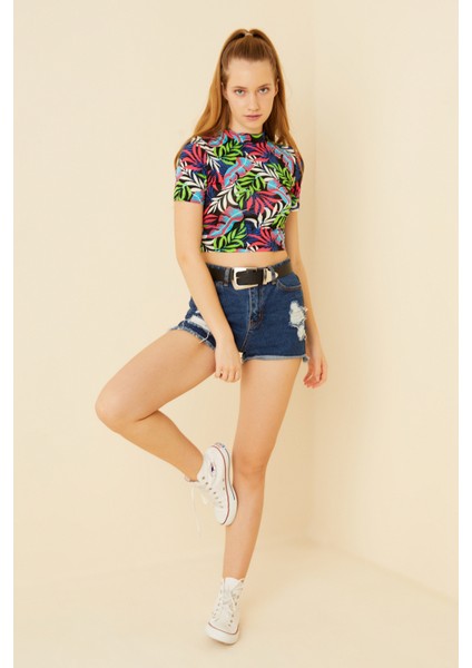 Kadın Siyah Karışık Desen Kısa Kol Crop Bluz fırsatları