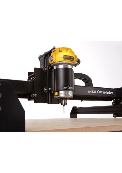 ZetCarve Cnc Router Kesme ve Oyma Makinesi 75 x 75 Cm İşleme Alanı  2 / 3 Boyutlu Bilgisayar Destekli Üretim İçin MasaÜstü Taşınabilir!