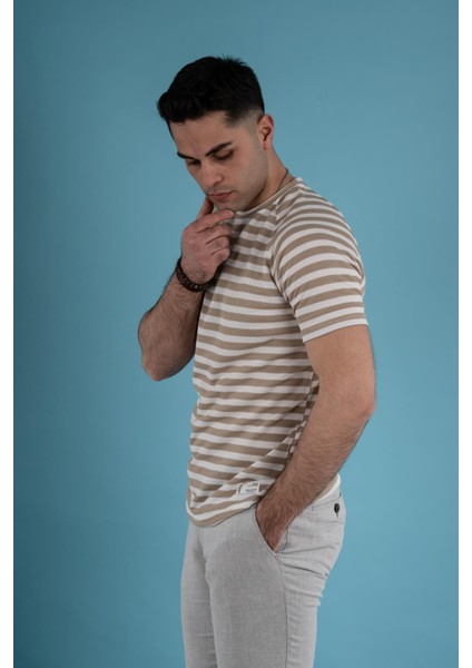 Slimfit Çizgili Örgü Pamuklu Erkek T-Shirt fırsatları