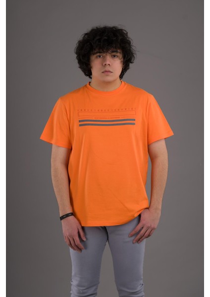 Slimfit Baskılı Sıfır Yaka Erkek Penye T-Shirt fiyatları