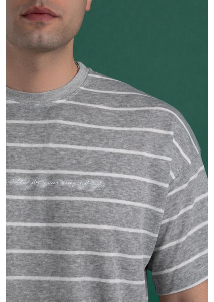 Oversize Çizgili Erkek T-Shirt modelleri