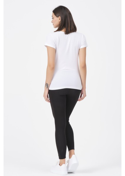 Hamile V Yaka Uğur Böceği Baskılı Tişört Beyaz fiyatları