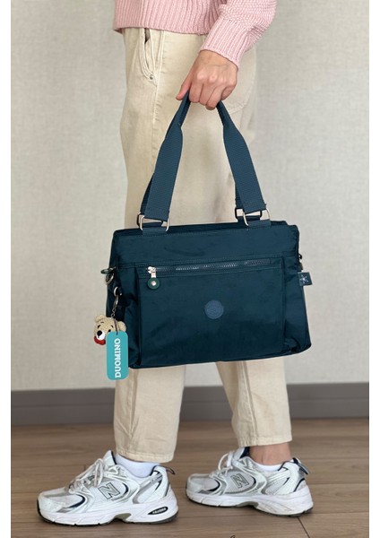 Kadın Çapraz Askılı Omuz Çantası Çok Cepli Ayarlanabilir 33X23CM + Anahtarlık Hediyeli indirimleri