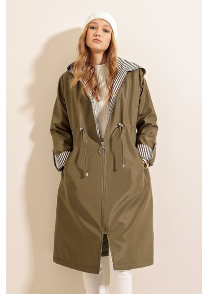 Kadın Haki Beli Büzgülü Kapşonlu Uzun Trençkot HZL22W-BD190911 modelleri