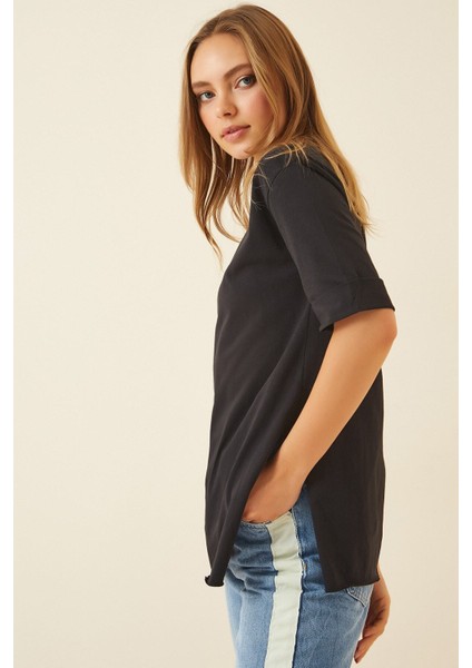 Kadın Siyah Bisiklet Yaka Yandan Yırtmaçlı Kolu Katlı Oversize Örme T-Shirt HZL22S-BD143251 fiyatları