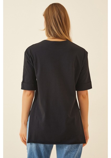 Kadın Siyah Bisiklet Yaka Yandan Yırtmaçlı Kolu Katlı Oversize Örme T-Shirt HZL22S-BD143251 fırsatları