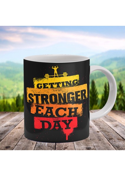 Motivasyon Serisi Getting Stronger Baskılı Kişiye Özel Isimli Porselen Kupa fırsatları