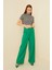 Kadın Siyah Labirent Desenli Kısa Kol Crop Bluzy- 5